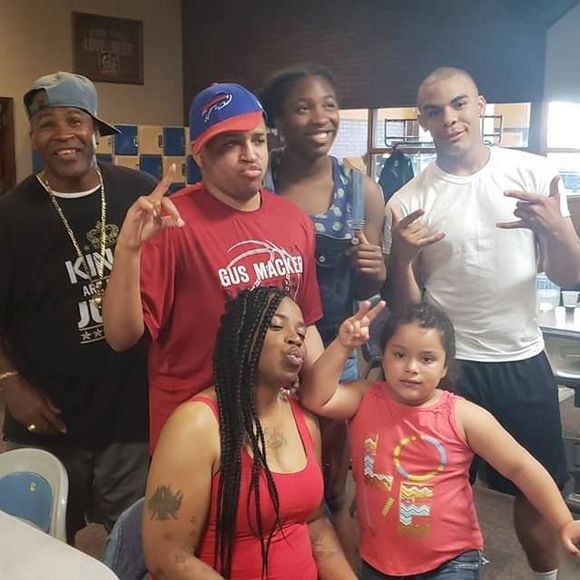 Meet your Posher, Darrell - Picture 1 of 1